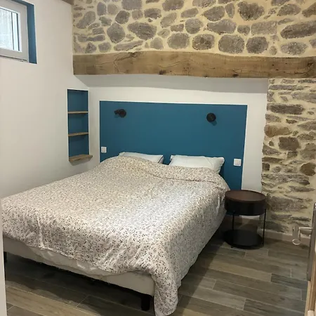 Charming In A Residential Building Canet-de-Salars